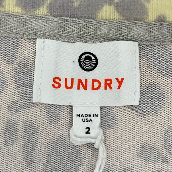 Sundry Leopard Print Sweater Soft Pullover Sweatshirt Rainbow Ombré Medium NWT - Picture 5 of 9